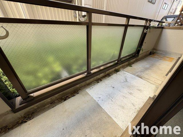 パステル新堂のバルコニー|お洗濯にも便利なバルコニー付き