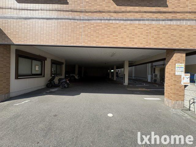 パステル新堂のエントランス|ゆとりのあるエントランスです