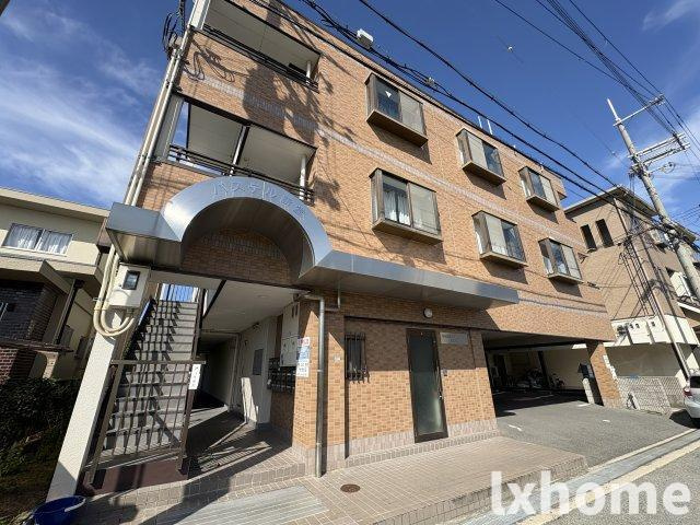 パステル新堂の外観|外観は落ち着いています