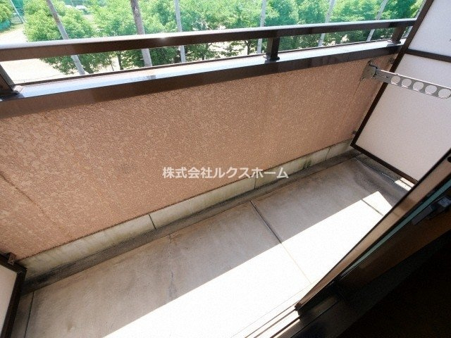 パルコート若園のバルコニー