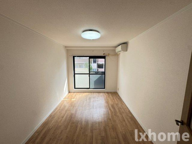 カントリー青葉ハイツの居間・リビング