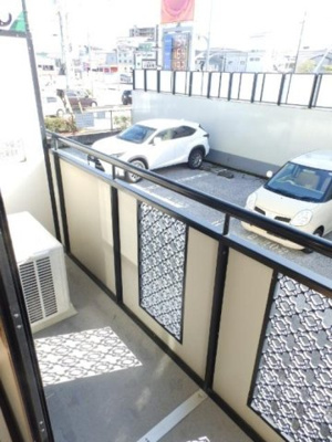 【バルコニー】 | Kanada　B棟 | 南面バルコニー