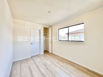 【洋室】 | 駿東郡長泉町下土狩 新築一戸建て A号棟 | 6帖の洋室です