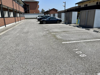 【駐車場】 | Bequem