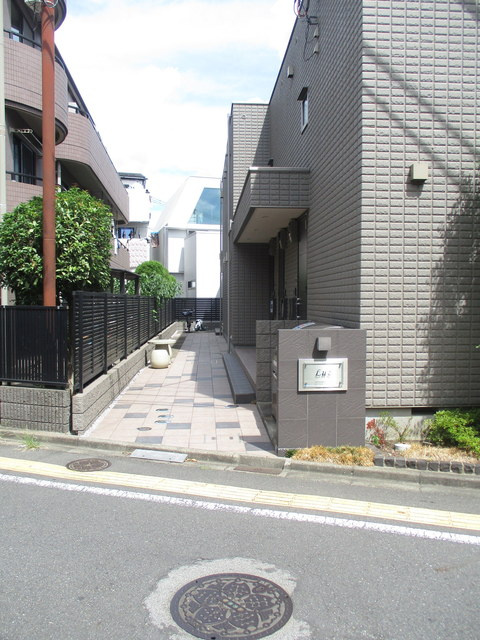 Ｌｕｚのエントランス