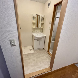 【内装】 | Bequem