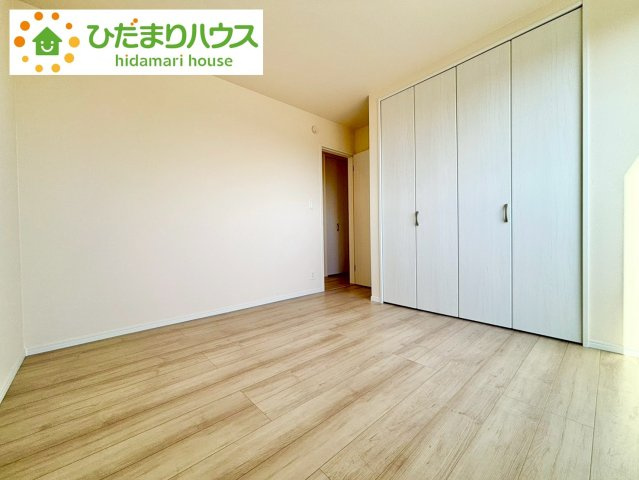 野田市堤台281番2　新築戸建　F号棟の洋室|白を基調とした開放感あふれるルームデザイン(^^)					
