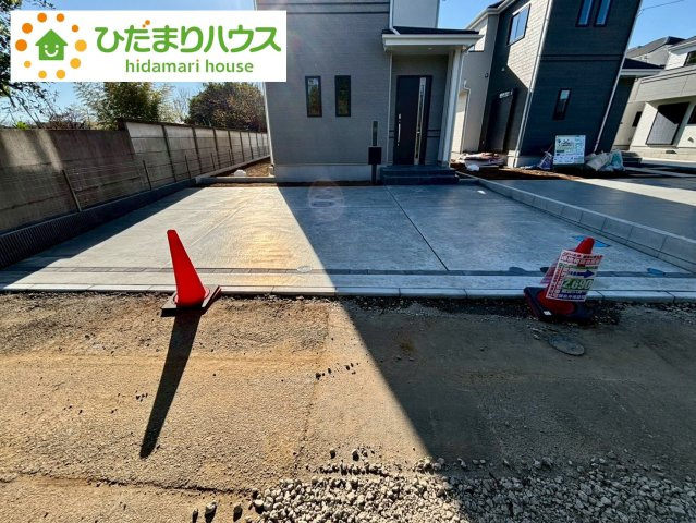 野田市堤台281番2　新築戸建　F号棟の駐車場|2台可能です！