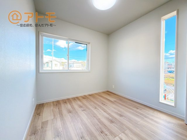 【子供部屋】 | 三島市谷田　新築一戸建て　3号棟 | 収納豊富な洋室は使い勝手良好です！