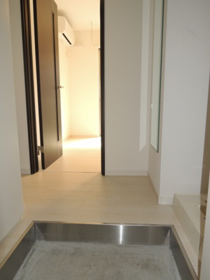 【玄関】 | ルクール川崎