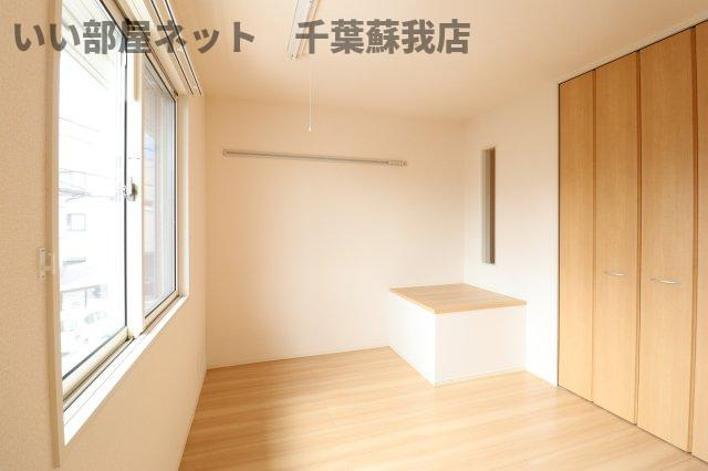 ストリームの洋室|落ち着いた色調の洋室です