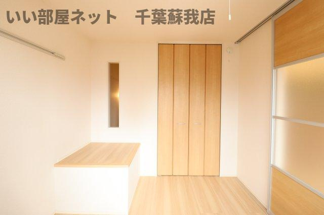 ストリームの洋室|落ち着いた色調の洋室です