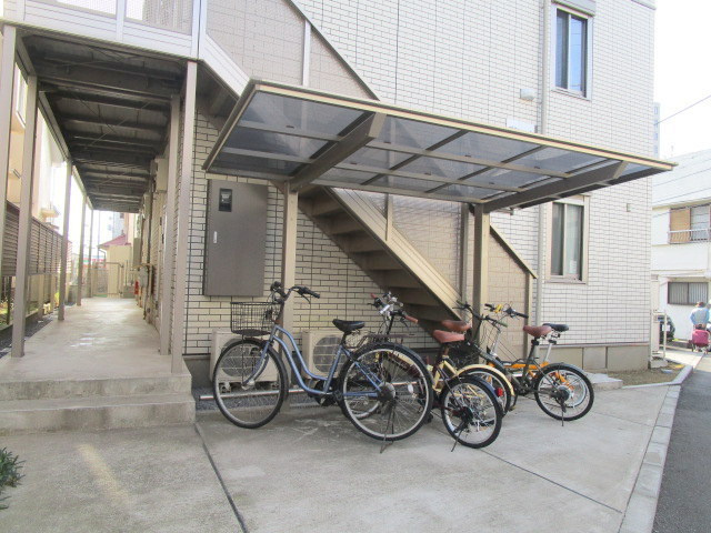 ブランハイツの駐車場|★駐輪場★