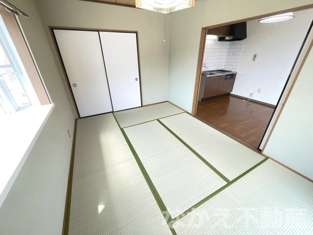 【寝室】