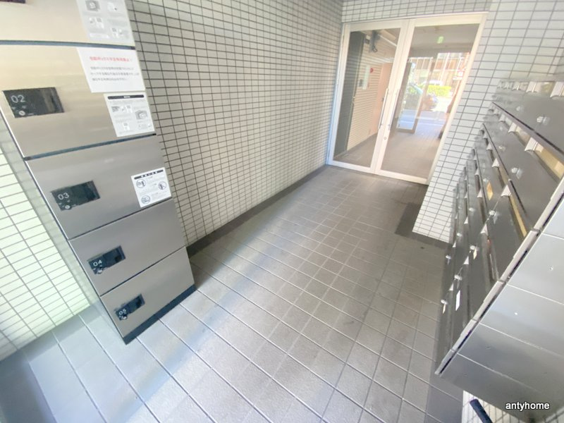 エスペランサ谷町　仲介手数料無料のロビー