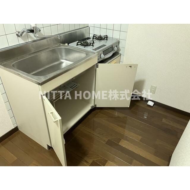 ライフステージ広瀬安岡Ⅱのキッチン|キッチン収納です◎