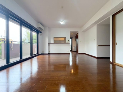 【居間・リビング】 | 池田五月丘パークハウス