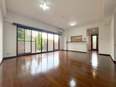 【居間・リビング】 | 池田五月丘パークハウス