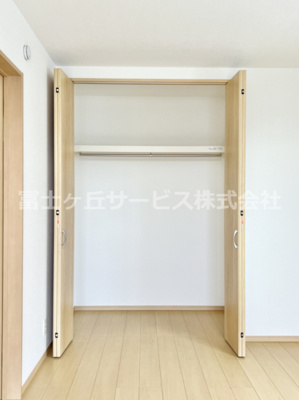 【収納】 | 裾野市石脇 B号棟 | 寝室の収納です