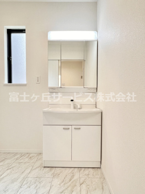 【独立洗面台】 | 裾野市石脇 C号棟 | 独立洗面台です