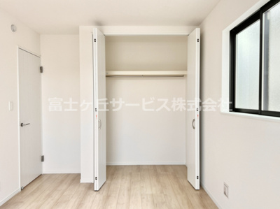 【収納】 | 裾野市石脇 C号棟 | 寝室の収納です