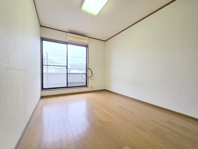 武蔵村山市三ツ木5丁目 中古戸建の洋室