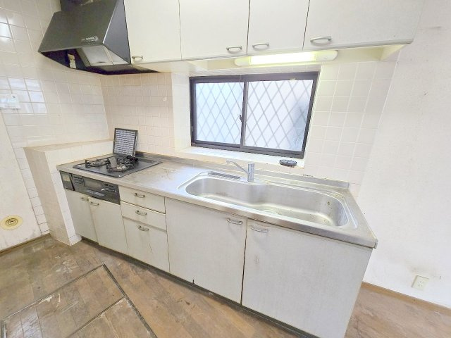 武蔵村山市三ツ木5丁目 中古戸建のキッチン