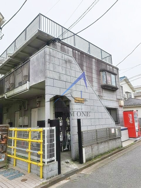 ＬＥＶＩＴＴの外観|外観です。