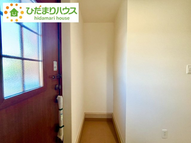 野田市中根2期　新築戸建　1号棟の収納|ベビーカーやゴルフバッグなど大きな荷物を置けるので、いつでも玄関を綺麗に保てます(*^-^*)"