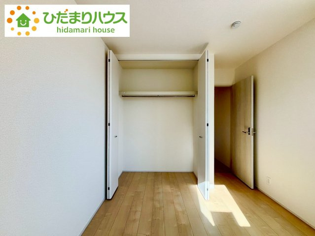 野田市中根2期　新築戸建　1号棟の収納|お洋服の多い女性に人気！収納力の高いクローゼット付☆彡						
