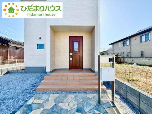 野田市中根2期　新築戸建　1号棟の玄関|是非一度、ご家族そろってご内覧ください♪					
