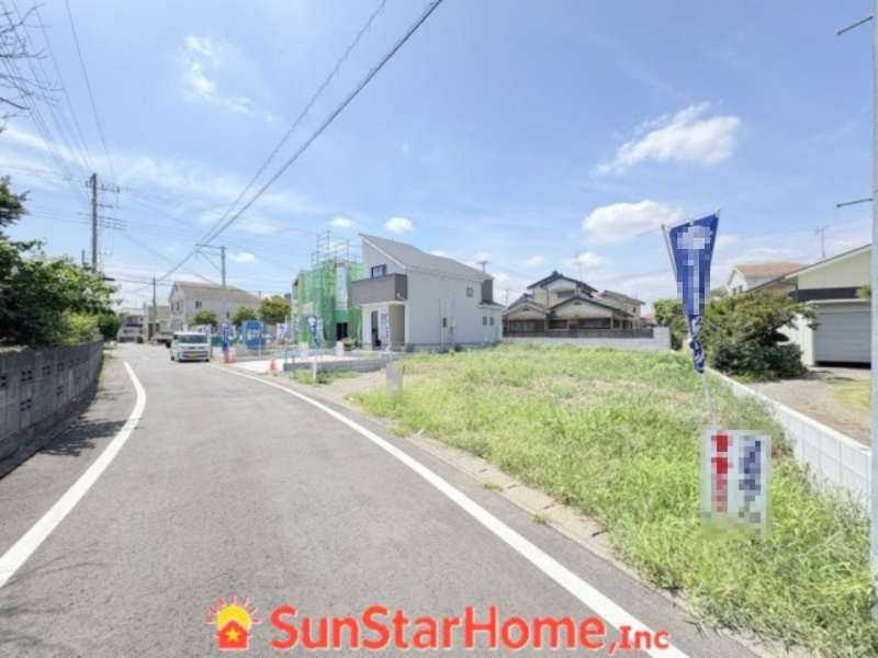 【サンスターホーム】瑞穂町二本木　1号地　売地の前面道路含む現地写真
