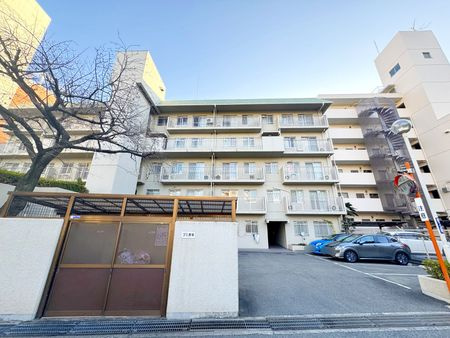 グリーンコーポ江坂第3の外観|外はこのようになっています