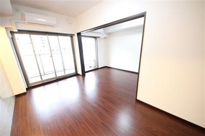 【居間・リビング】 | グランカーサ新大阪SOUTH