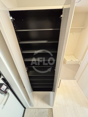 ハーモニーテラス東中川の収納|ハーモニーテラス東中川　シューズボックス