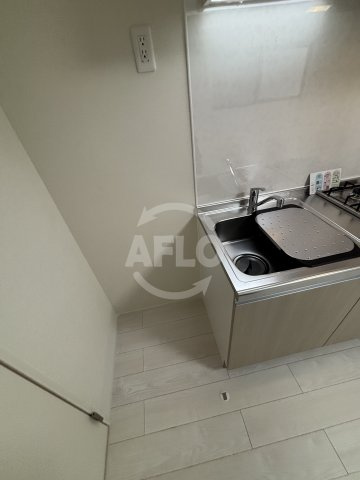 ハーモニーテラス東中川のキッチン|ハーモニーテラス東中川　冷蔵庫置き場