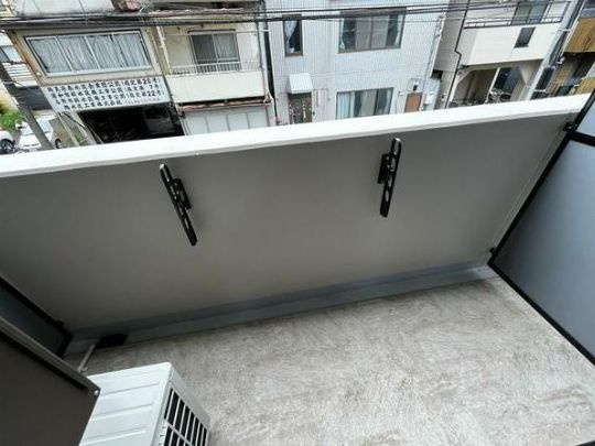さいたま市浦和区北浦和１丁目の賃貸マンションのバルコニー