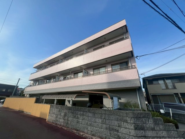 リヴェール郡の外観