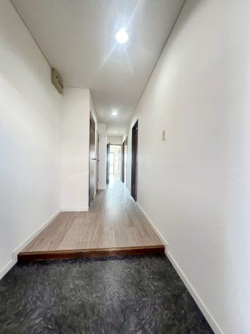 リヴェール郡の玄関