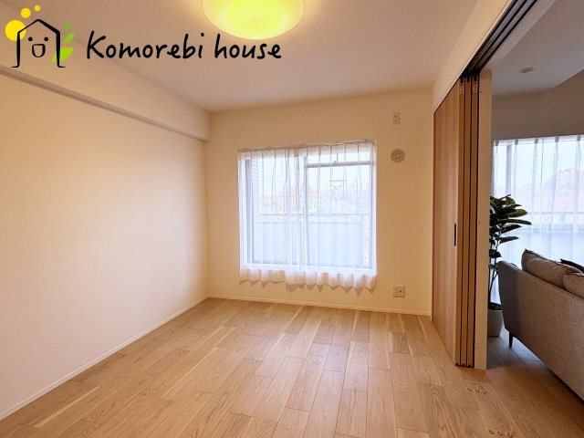 ベルヴィル大宮Aの洋室|5.3帖の洋室です