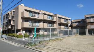 コスモ上野東の外観