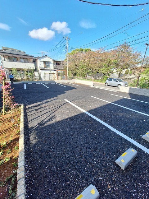 Ｂｌｏｓｓｏｍの駐車場|★敷地内有料駐車場★