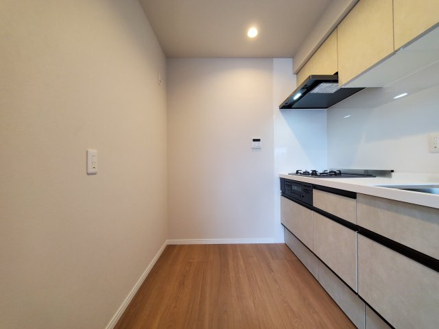 ライオンズヴィアーレ吉川のキッチン|使いやすいキッチンです