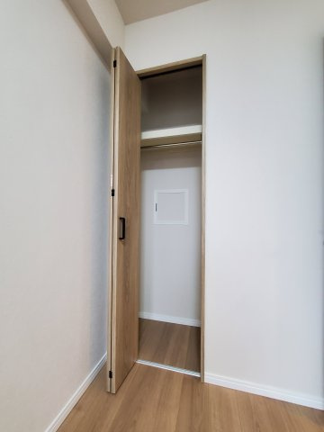 ライオンズヴィアーレ吉川の収納|専用の収納スペースです