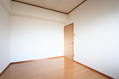 【居間・リビング】 | 第3みずほビルディング | おしゃれな居間です