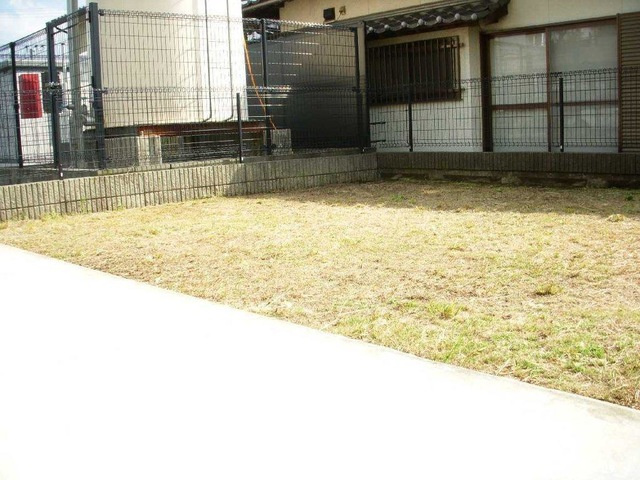 【庭】 | place de vert