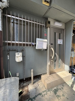 【玄関】 | 寝屋川市堀溝北町貸家