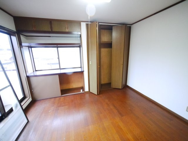 東金市大沼田　中古戸建の洋室|内外装リフォーム済み令和8年1月 平成7年4月築 ３DK  裏庭で菜園BBQが可能です。閑静な分譲地