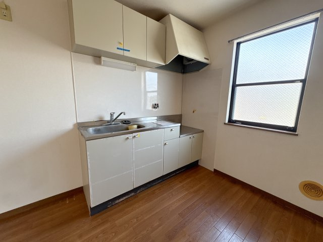 エステートピア学園前のキッチン