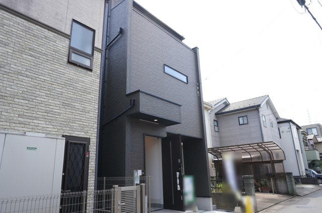 草加市西町 新築分譲住宅の外観